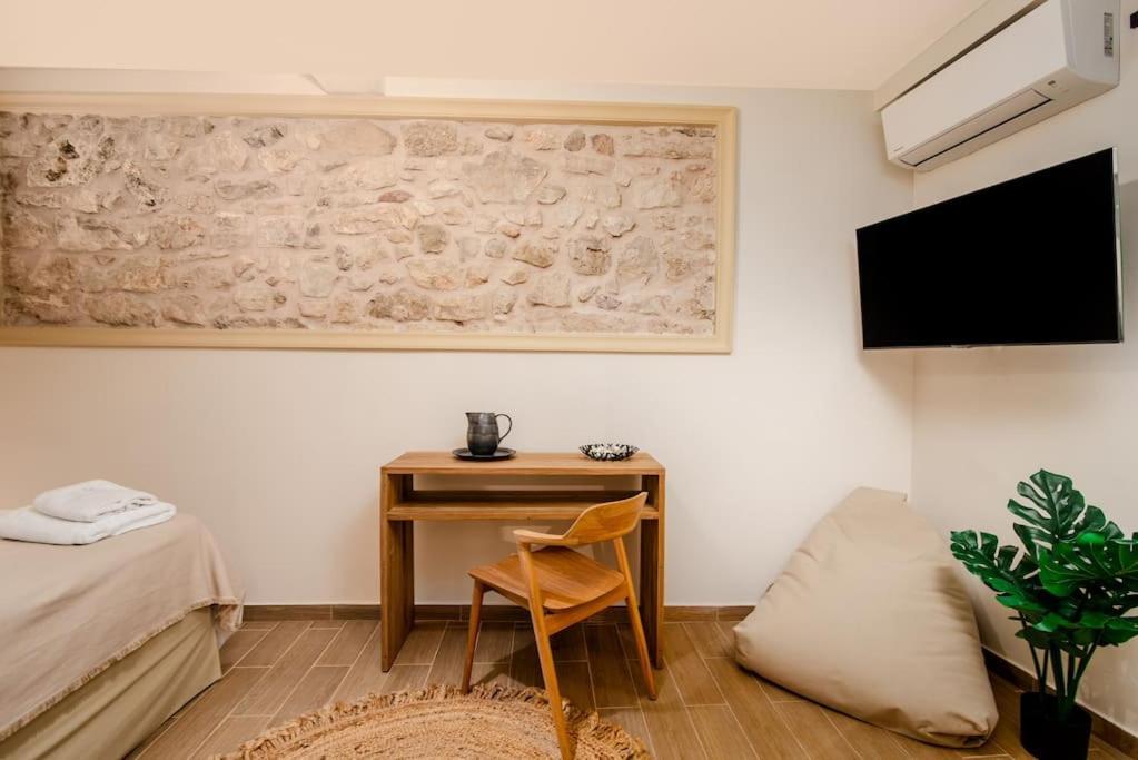 Studio Costele Luxurious Apt In The Heart Of Corfu Corfu  Exterior photo