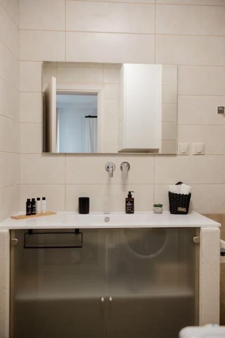 Studio Costele Luxurious Apt In The Heart Of Corfu Corfu  Exterior photo