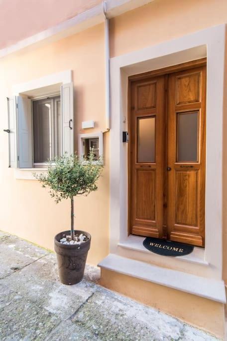 Studio Costele Luxurious Apt In The Heart Of Corfu Corfu  Exterior photo